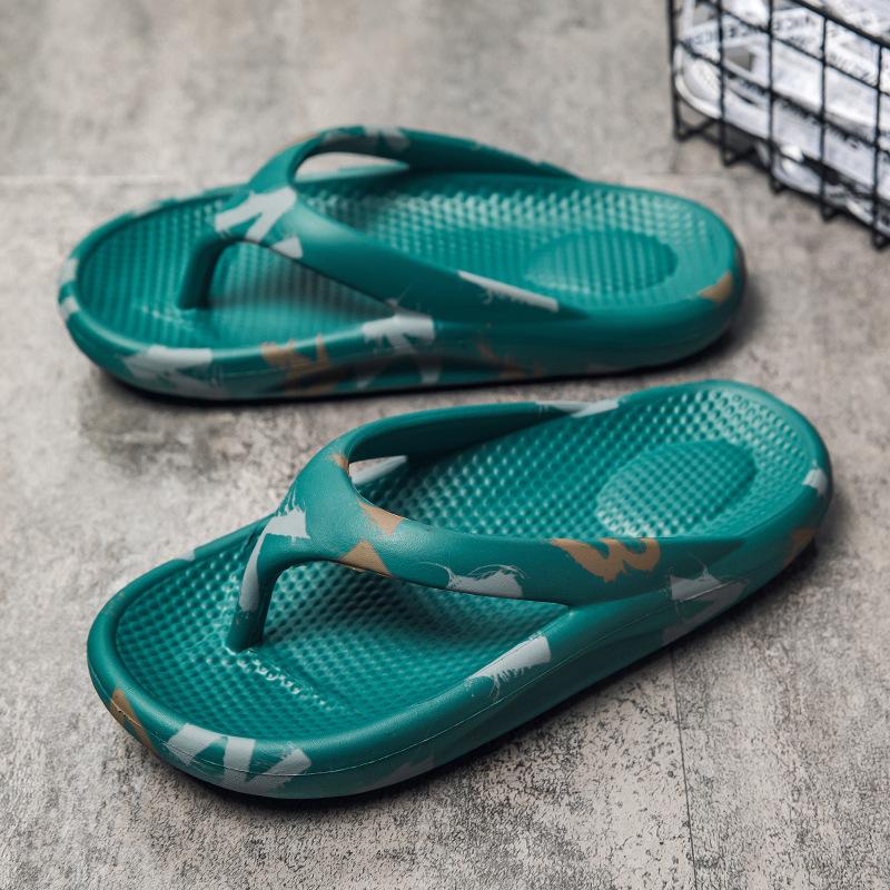 Men's and Women's Spring Summer Soft Slippers Household Soft Sole Flip Flops Non-slip Large Size Outdoor Slippers