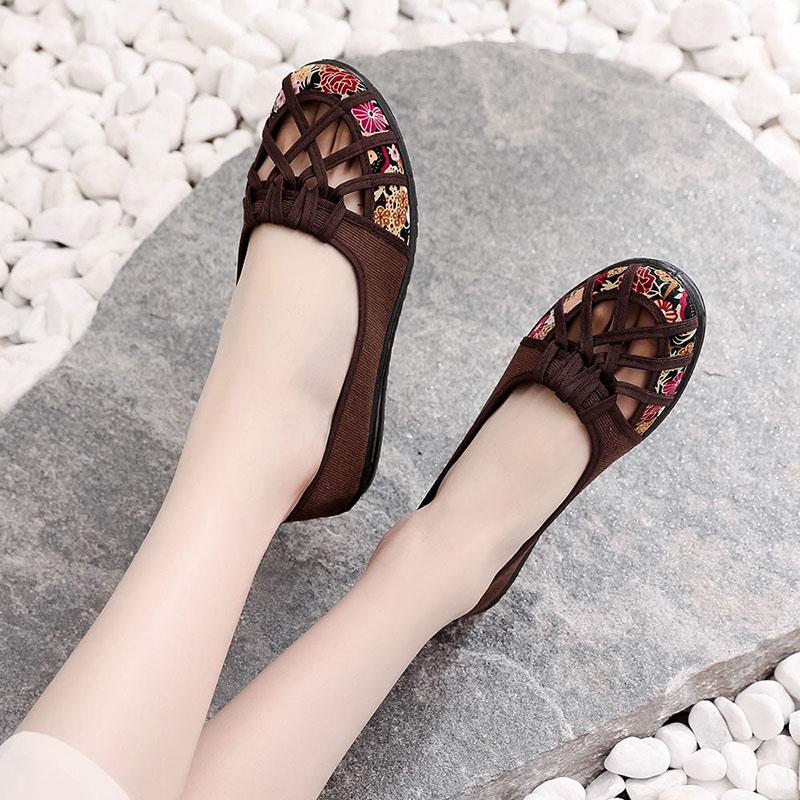 Summer Old Beijing Cloth Shoes Women's Net Shoes Single Shoes Hollow Non-slip Soft Bottom Middle-aged and Elderly Mother Shoes Pedal Sandals Women