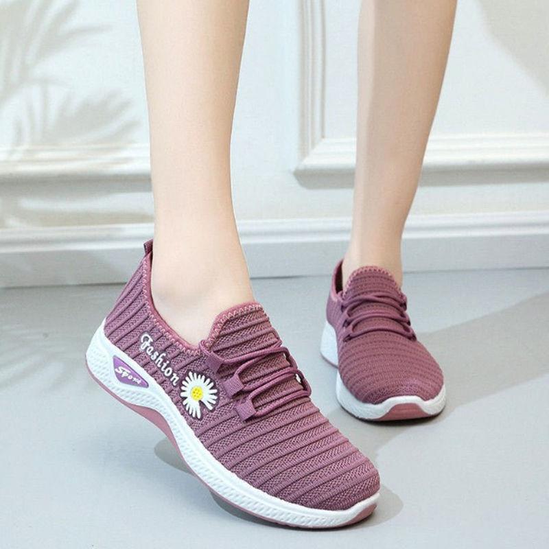 Spring Summer Single Shoes Non-slip Lightweight Soft-soled Cloth Shoes Women's Sports Casual Shoes Middle-aged