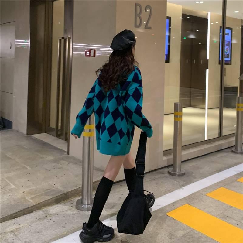 Korean Wild Thickening Autumn and Winter Pullover Sweater Women Loose Long Sleeved Sweater