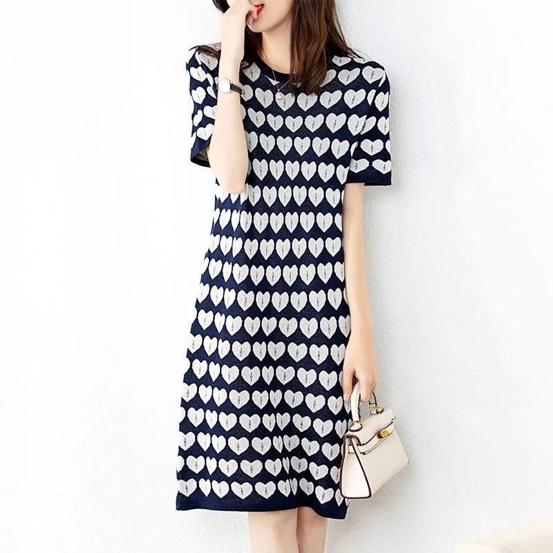 Round Neck Heart Pattern Short-sleeved Dress Drape Thin Temperament Elegant Straight Skirt Women's Summer Loose and Thin Printed Dress