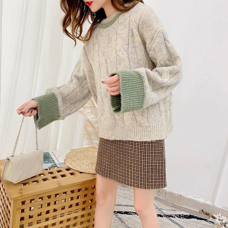 Coarse Wool Sweater Women's Short Loose Loose Outer Wear Twist Hedging Small Lazy Wind All-match Blouse Autumn and Winter Thickening