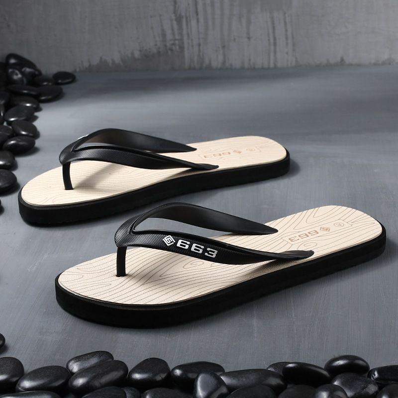Fashion Football Slippers Men's Summer Fashion Wear Non-slip Flip Flops Casual Beach Slippers
