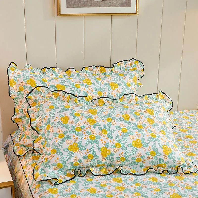 Princess Wind A Pair of Pillowcases Korean Version Cute Lace Pillow Core Cover Cotton Soft Bedding