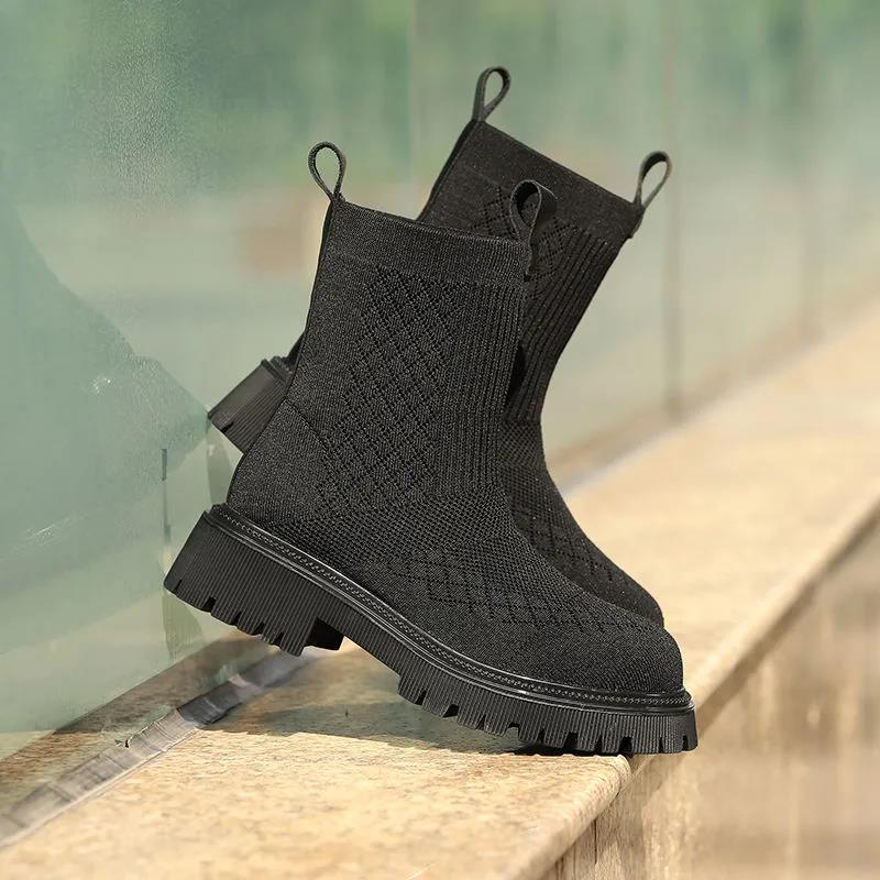 2021 Autumn Winter New Couple Socks Shoes Women Thick-soled Casual Large Size Net Red Knitted Short Boots Women