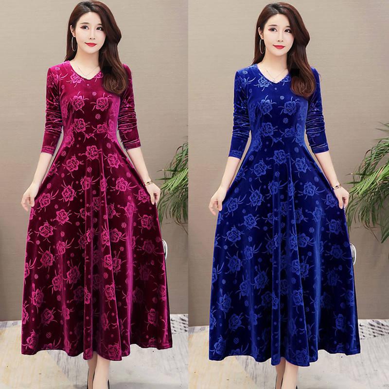 Women Vintage Gold Velvet Long Dress Female Long Sleeve Dress Ladies Elegant Pleated A-Line