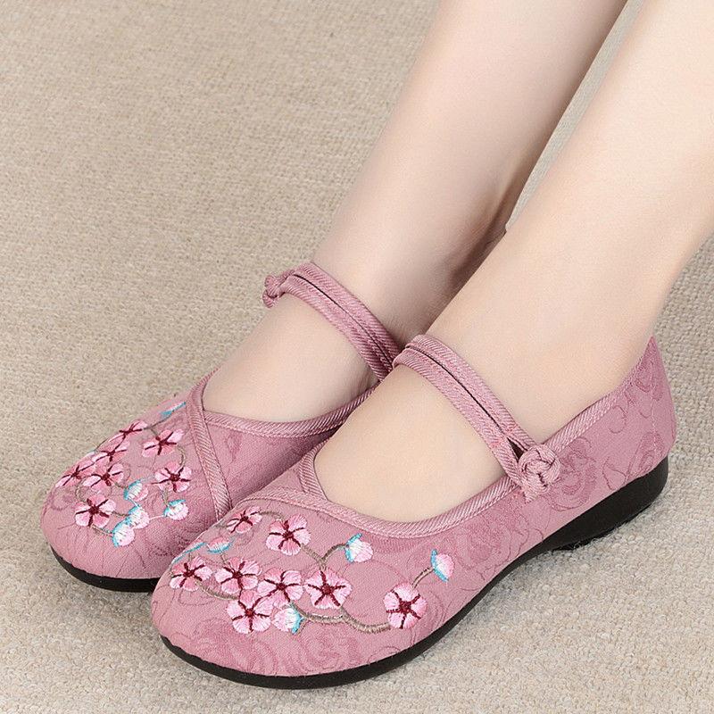 Old Beijing Cloth Shoes Women Hanfu Embroidered Shoes Women Ancient Style Shallow Mouth Soft Bottom Ethnic Style Women's Shoes Non-slip Mother Shoes