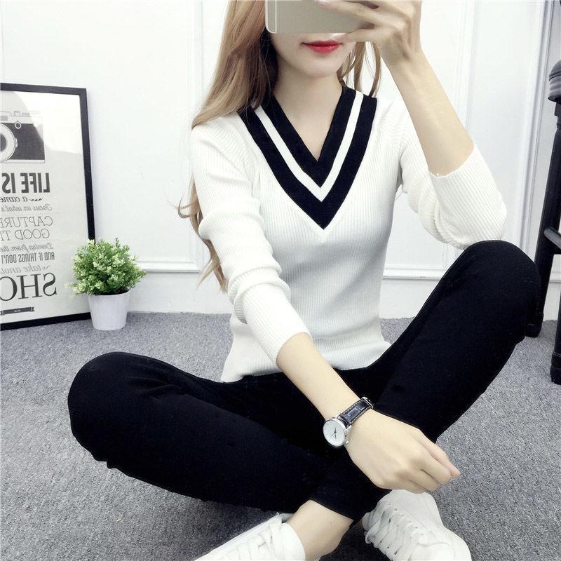 V-neck Short Sweater Autumn and Winter Pullover Slim Top Fashion Knitted Women Sweater