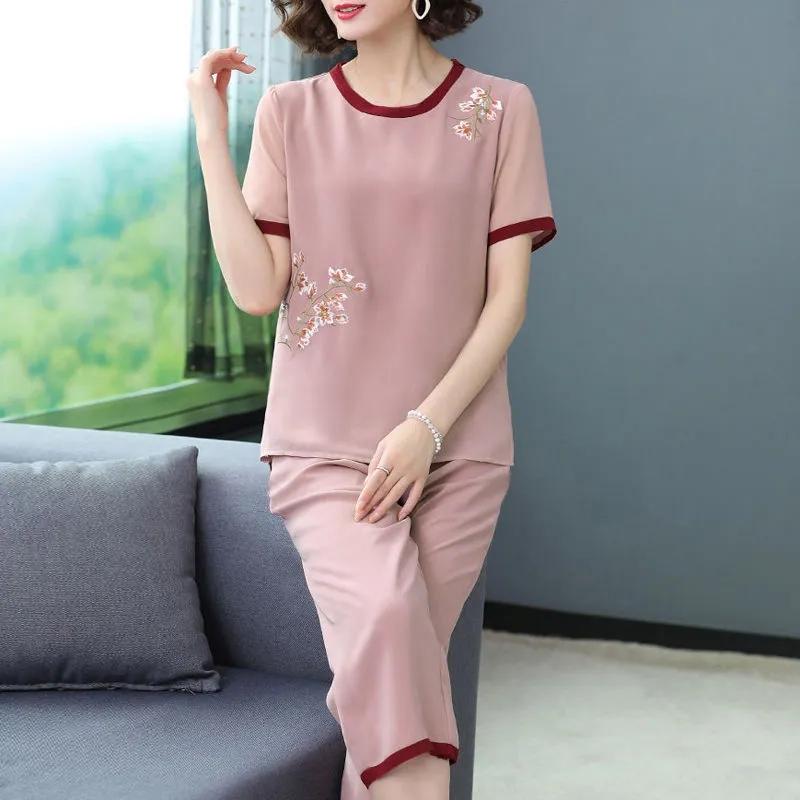 Ladies Embroidered Suit Summer Short Sleeve Pants Top Two Piece Set Casual Loose Homewear Outer Wear Suit Asymmetric Stitching T-Shirt Trousers