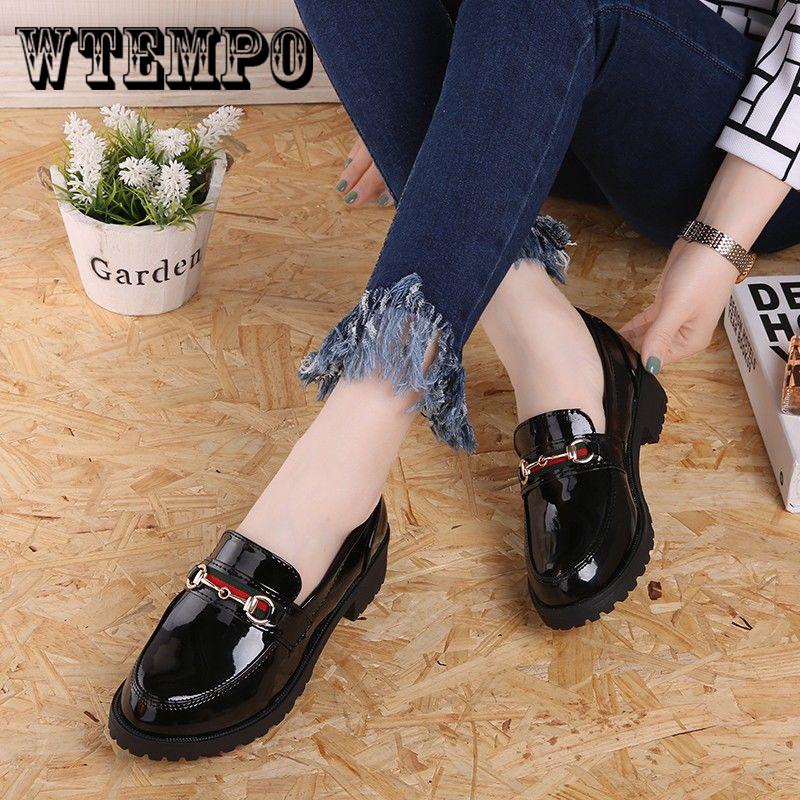 Metal Buckle Decoration Oxford Shoes Woman Patent Leather Moccasins Flats Ladies Casual Loafers