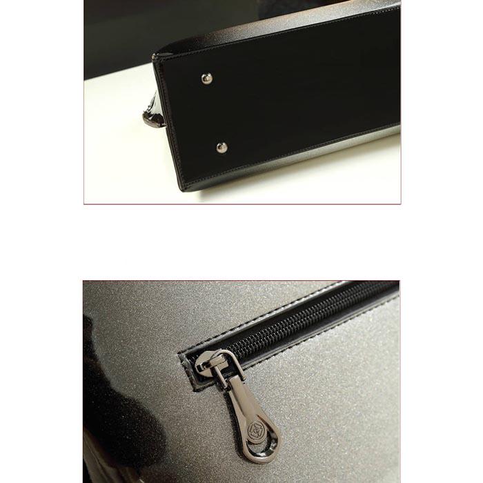 Middle-aged Female Bag Wild Bag Lady Handbag Fashion Atmosphere Slung Handcuffs Big Bag Female