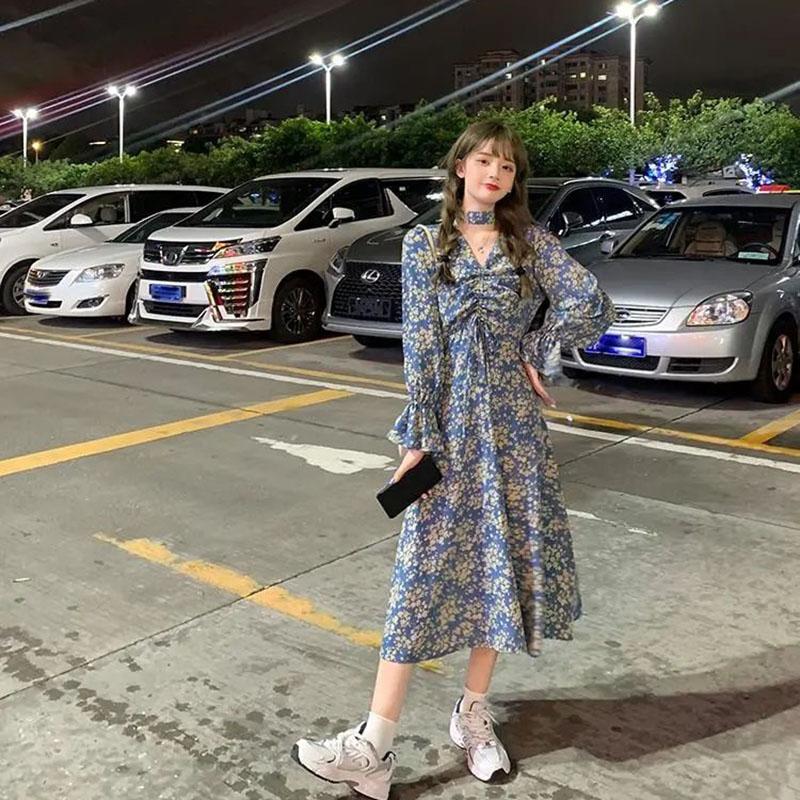 Spring Japanese First Love Skirt V-neck Floral Dress Female Slim Waist Temperament Knee-length Skirt