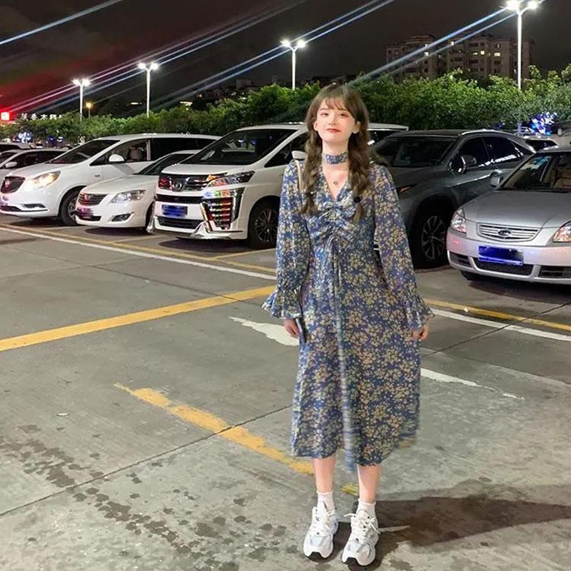 Spring Japanese First Love Skirt V-neck Floral Dress Female Slim Waist Temperament Knee-length Skirt
