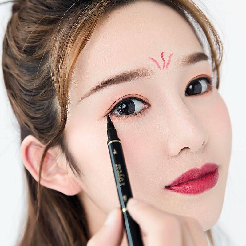 Dual-use dual-use = eyeliner + eyebrow pencil waterproof sweat-proof cosmetics will not fade