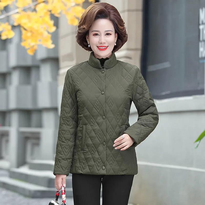 Middle-aged and Elderly Women's Winter Cotton-padded Clothes, Mother's Fit, Short and Light Grandma's Cotton-padded Clothes