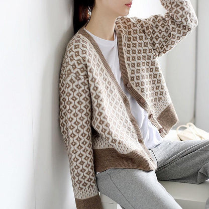 Autumn European and American Style Jacket Short V-neck Knitted Top Cardigan Loose Women Sweater