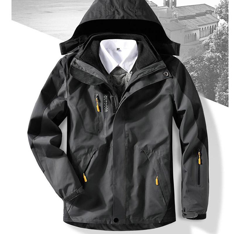 Men's Three-in-one Outdoor Sportswear Clothing Large Size Soft Shell Jacket Windproof and Waterproof Mountaineering Camping Outdoor Windbreaker
