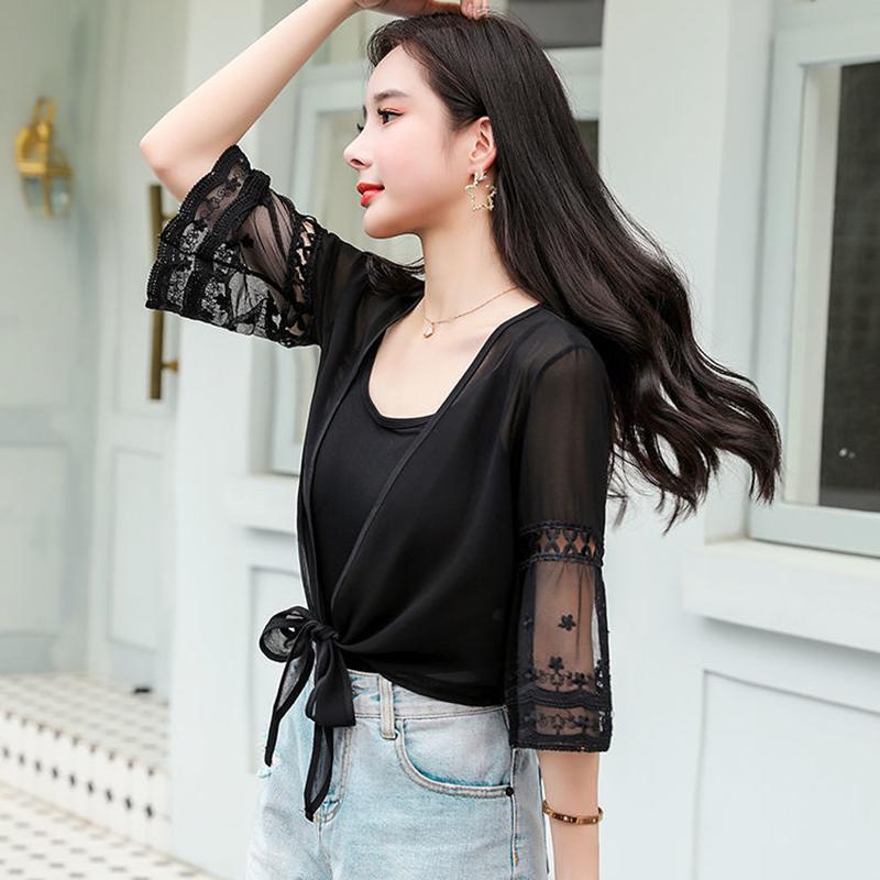 1 PCS Lace Cardigan Women Beach Sun Protection Summer Short Solid Color Thin Shawl White Flower Pattern