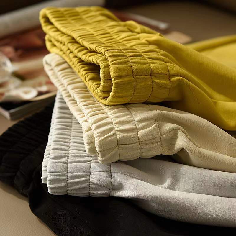 Women's Casual Shorts Summer Loose Elastic Waist Solid Color Thin Wide Leg Pants High Waist Casual All-match Shorts
