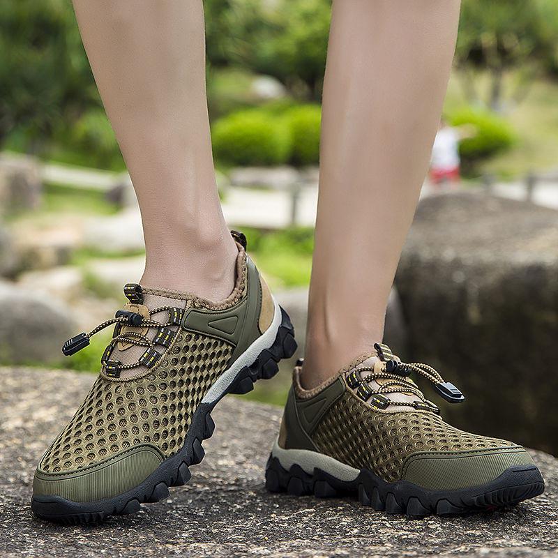 Water Sneakers Men Non Slip Hiking Climbing Aqua Shoes Beach Barefoot Upstream Shoes Seaside Footwear Male Outdoor Sport