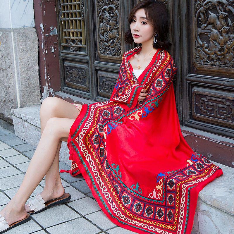 Cotton and Linen Scarf Female Ethnic Style Bohemia Oversized Sunscreen Holiday Beach Silk Scarf Fringed Seaside Shawl Female Summer