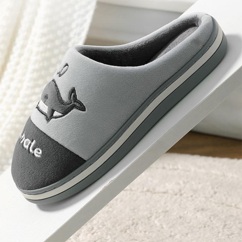 Autumn and Winter Cotton Slippers Men's and Women's Slippers Indoor Warmth Flat-bottomed Cotton Shoes with Bear Pattern