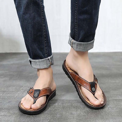 Summer Slippers Flip-flops Men's Korean Version of The Trend of Home Non-slip Indoor Trendy Men's Slippers Beach Sandals and Slippers