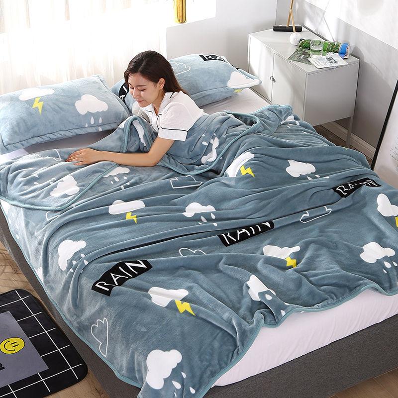 Floral Printed Flannel Blanket on The Bed Soft and Warm Coral Fleece Mink Sofa Cover Bed Cover Double Queen Size Plus Fleece Warm Blanket Nap Blanket