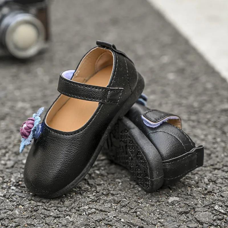 Girl's Knitted Flowers Soft Soled Breathable Single Shoes Little Girls' Non Slip Solid Color Light Princess Shoes