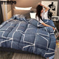 Double Air Conditioning Quilt with Thickened Warm Quilt Core In Winter