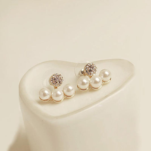 Fashion Popular Diamond Three Pearl Earrings Korean Version of The Ear Ear Ear Jewelry