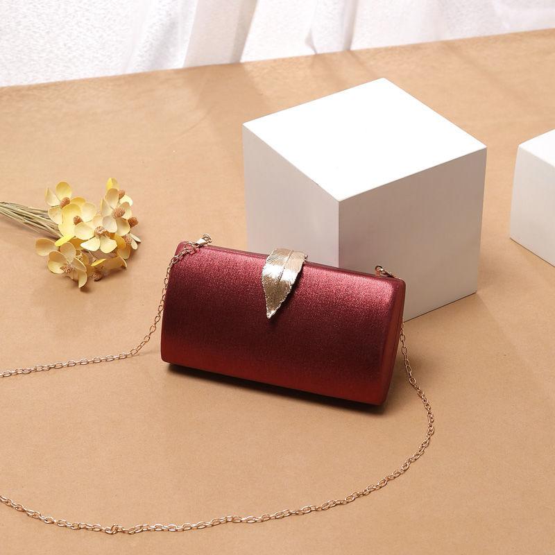Elegance Luxury Women's Clutch Bag Chain Shoulder Bag Ladies Smooth Leather Wedding Evening Banquet Bridal Rhinestones Clutch Purse