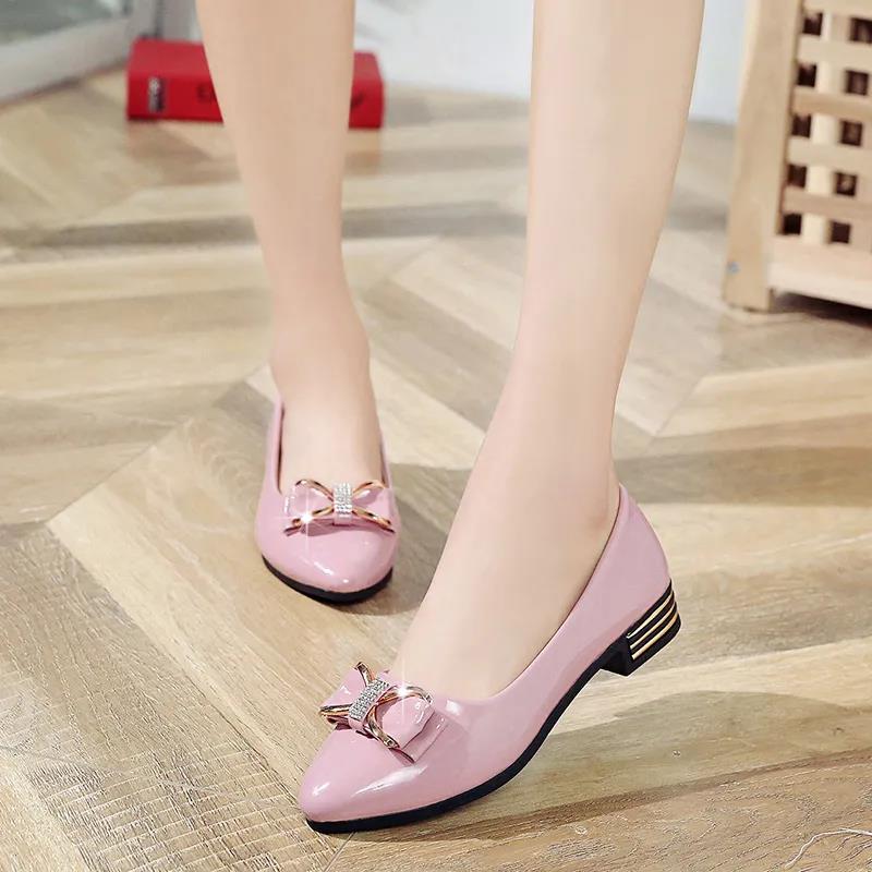 Shiny Leather Shoes Flat Shoes Women's Single Shoes Work Shoes Pointed Toe Low-heeled Comfortable Women's Leather Shoes Lightweight