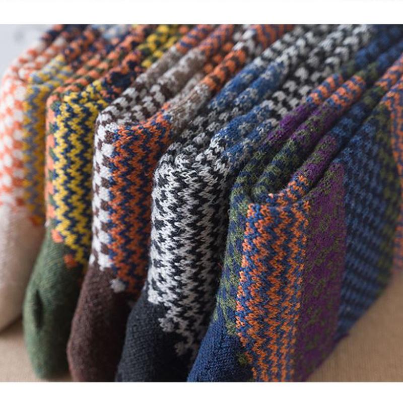 Men's Winter Retro Printing Ethnic Style Long Socks Five Pairs of Thick Warm Wool Socks
