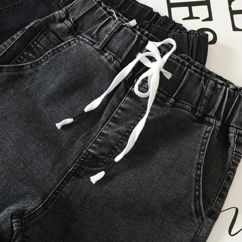 Large Size Elastic Waist Embroidered Cropped Jeans Women's High Waist Stretch Harem Pants