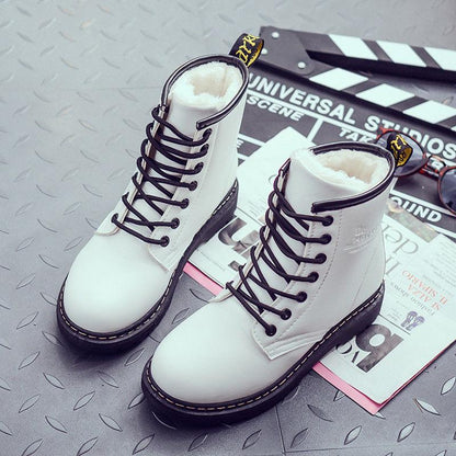 Woman Winter Boots Outdoor Snow Boots Non-slip Wear Resistant Martin Boots Keep Warm