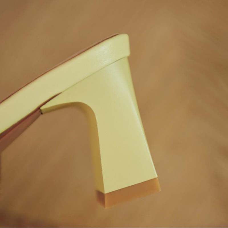 French Elegant Small Flower Sandals Women's Summer Houkong Thick Heel Non-slip Temperament High Heels Women