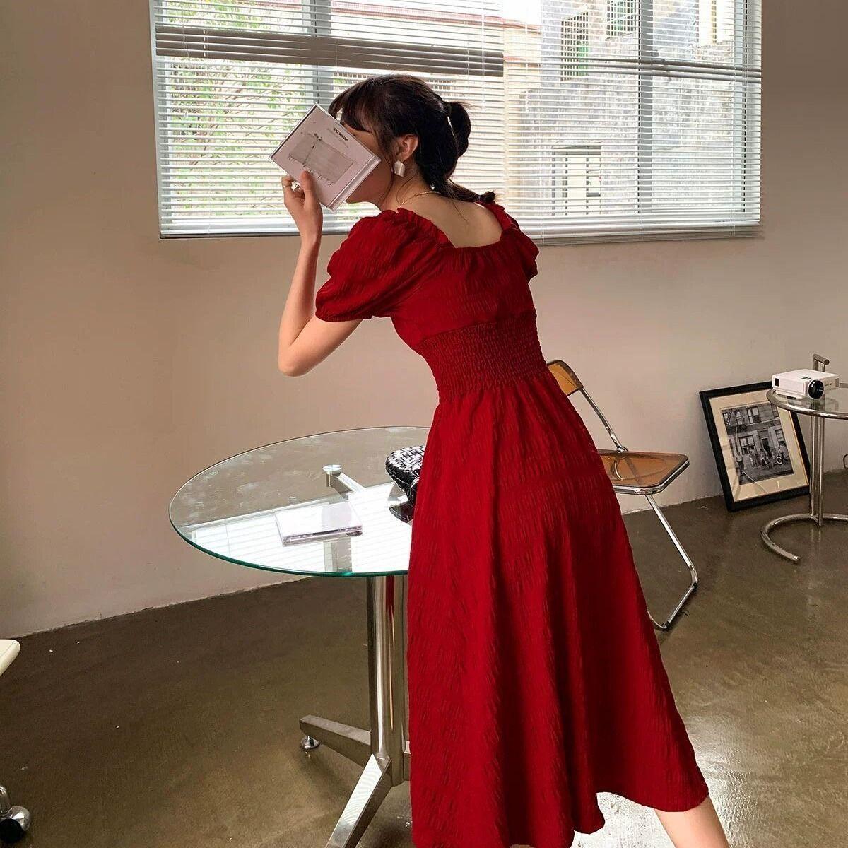 Female Simple Elegant Retro Platycodon Grandiflorum French Solid Color Square Collar Waist Show Slim Dress