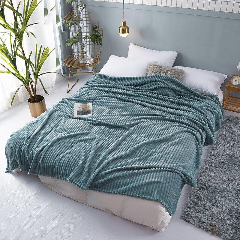 Milk Velvet Flannel Blanket Warm Napping Leisure Blanket Towel Blanket Single Double Summer Thin Blanket