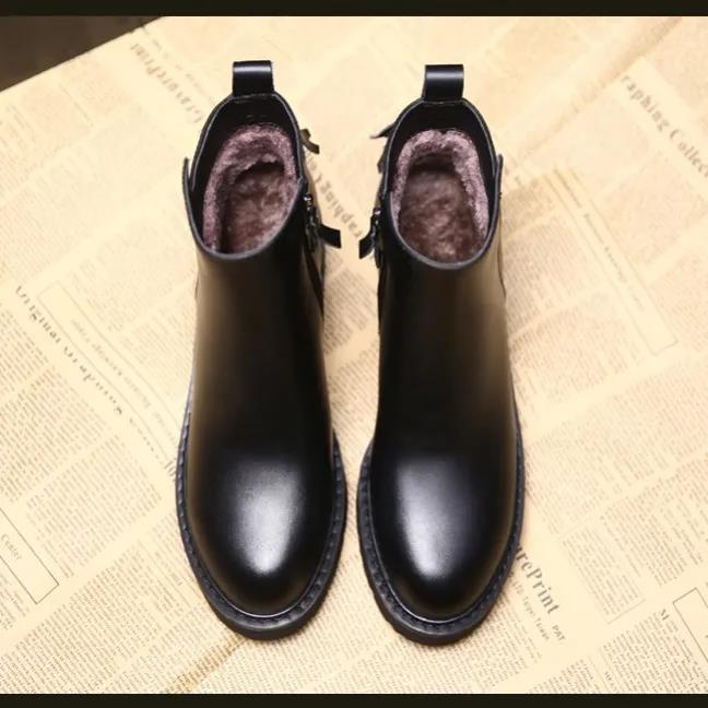 Short Boots Women's Autumn and Winter Flat Thick Heel Martin Boots Warm and Comfortable Leather Cotton Shoes