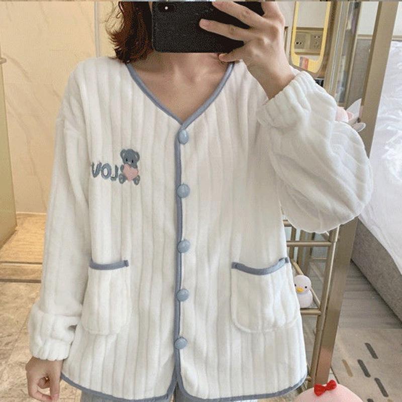 Women's Winter Thickened Coral Fleece Pajamas Set Flannel Cute Sweet Bow Printing Stripes Cardigan Winter Suit Homewear Long Sleeves Sleeping Suit