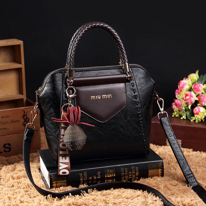 Leather-skinned Women's Bag Korean Version of The Hundred Shoulder Messenger Soft Bag Fashion Atmosphere Handbag