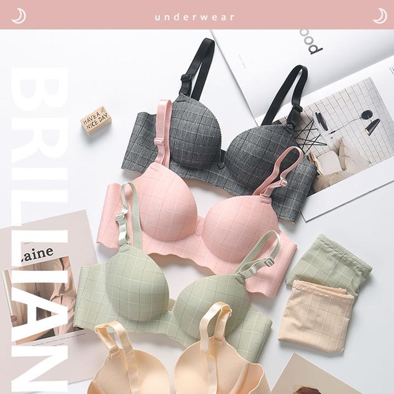 Underwear Girls Gather In Small Bras Big Breasts Small and Thin No Steel Ring Bras Light and Breathable Wear During The Developmental Period