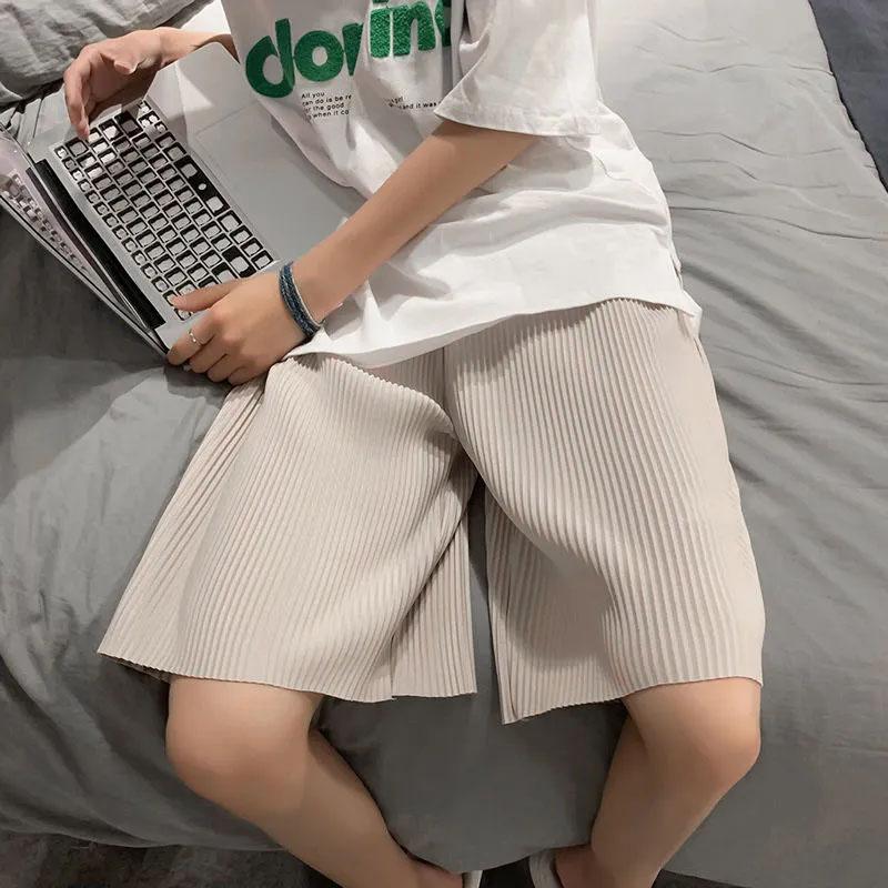 Men's Summer Casual Ice Silk Wide Leg Shorts Men's Thin Versatile Straight Pants Lightweight Breathable Comfortable Loose Five-point Pants