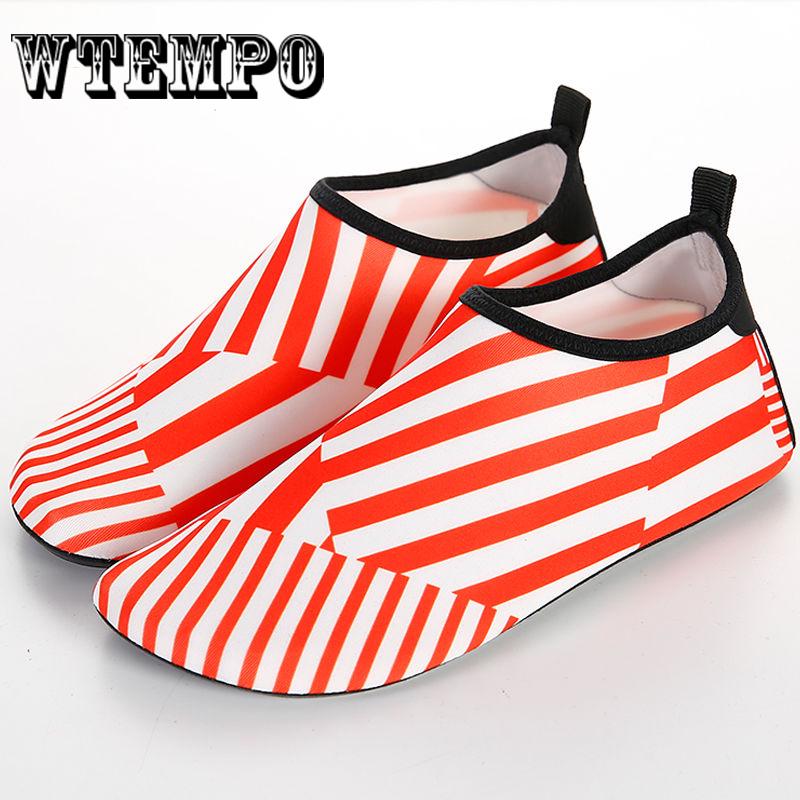 Pair of Shoes Women Men Water Aqua Socks Yoga Beach Slippers Sandals Swim Slip on Surf Diving Shoes