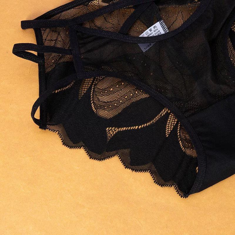 Large Size Panties Women's Transparent Mesh Lace Sexy Seamless Elastic Panties