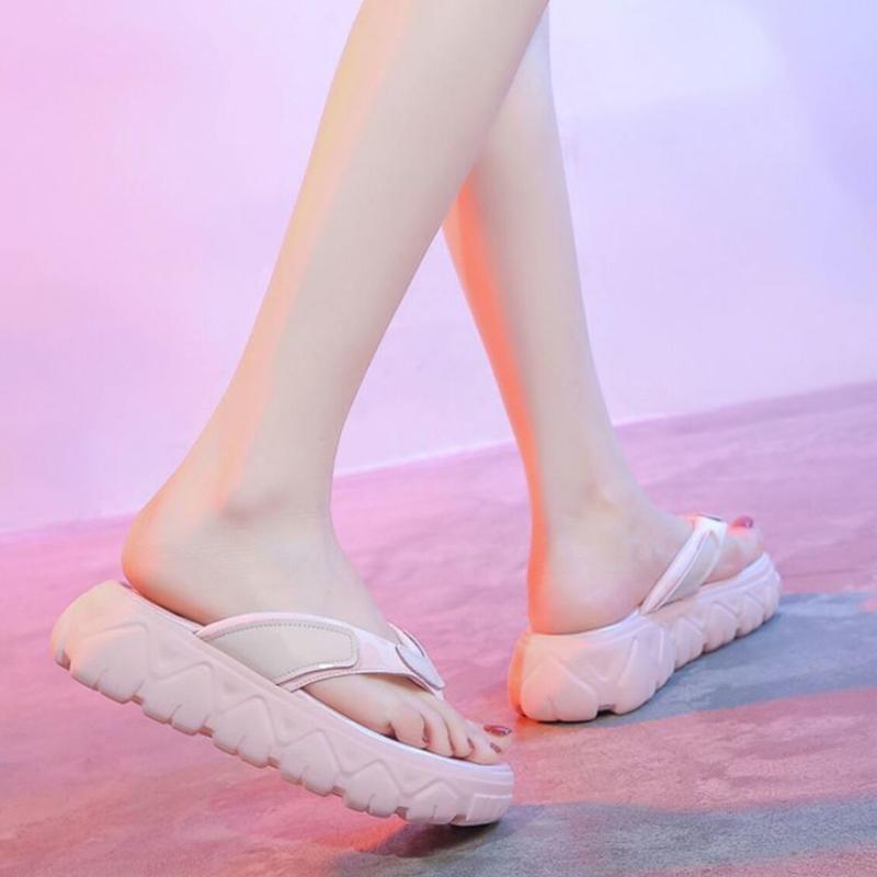 Flip-flops Women's Outer Wear Fashion Flip Flops Sandals Summer Cakes Thick-soled Beach Shoes