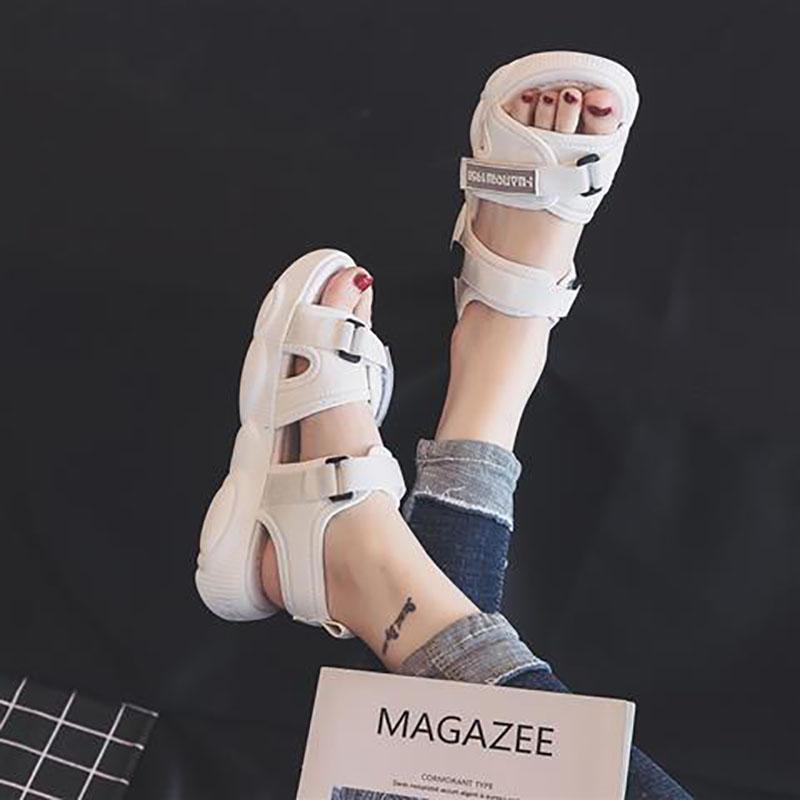 Sandals Female Fairy Wind Summer Students Korean Version of All-match Flat-soled Sneakers Bear Bottom