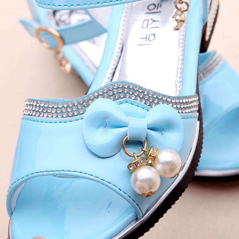 Girls' Sandals Summer Korean Version   High-heeled Children's Beach Shoes  Big children  Little Girls Soft-soled Princess Shoes