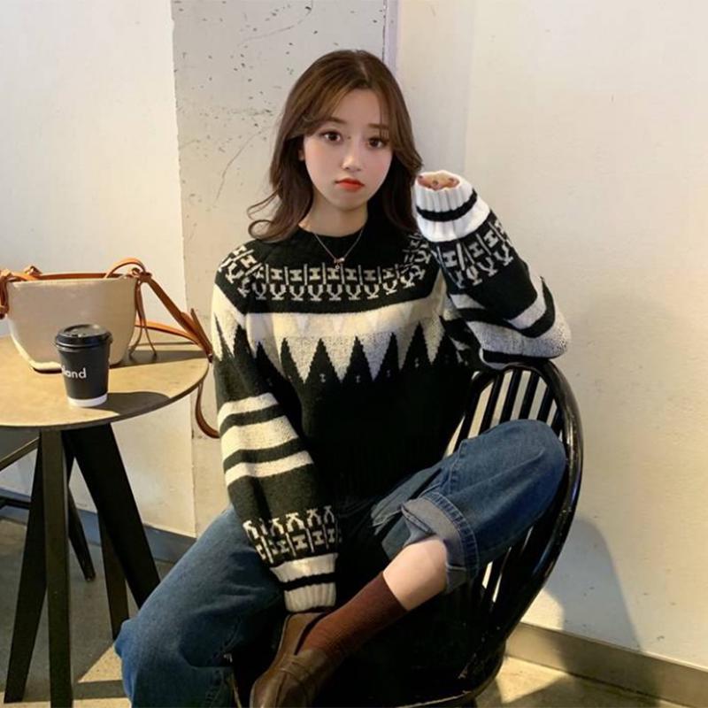 Pofulove women's hooded long-sleeved sweater Loose wind thickening contrast color short sweater